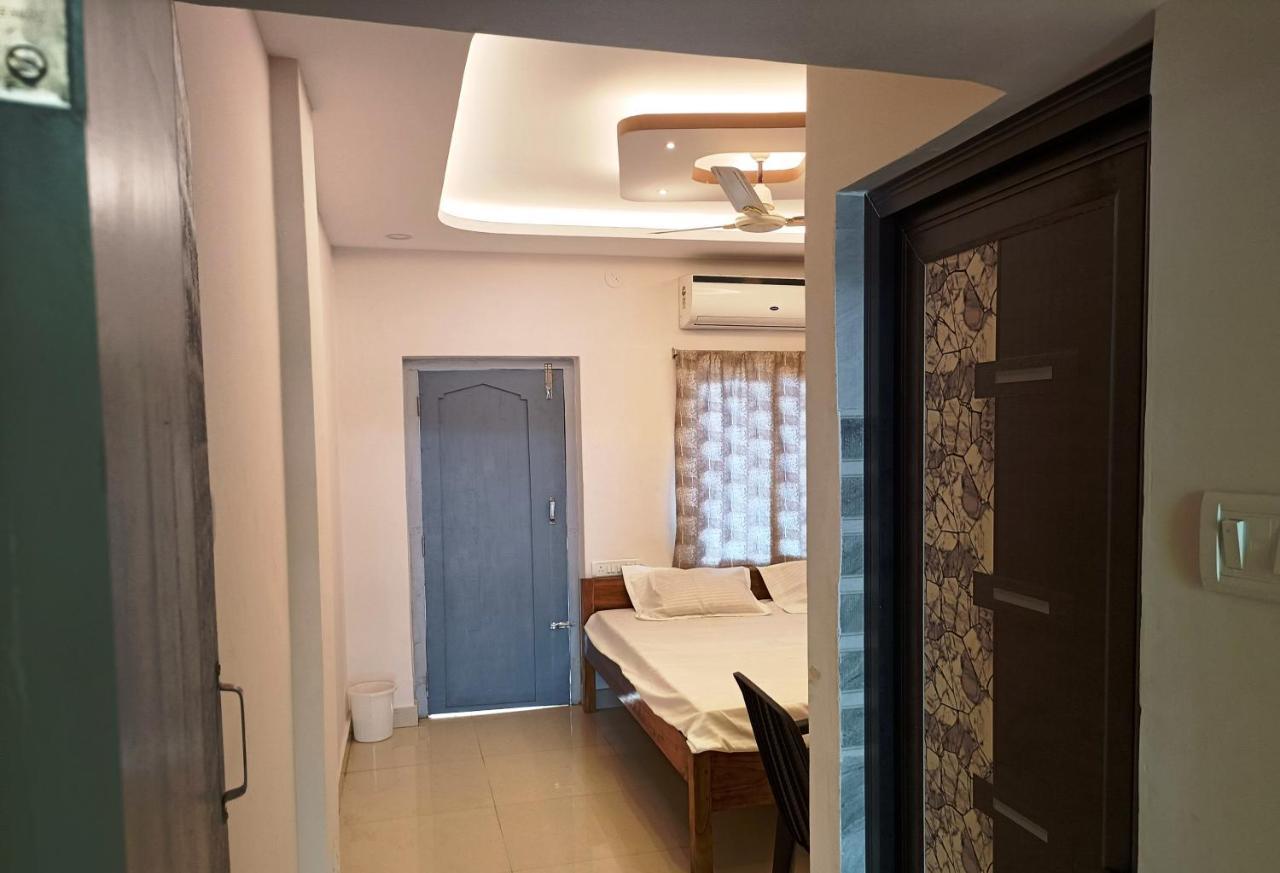Hotel Grand View Puri Luaran gambar