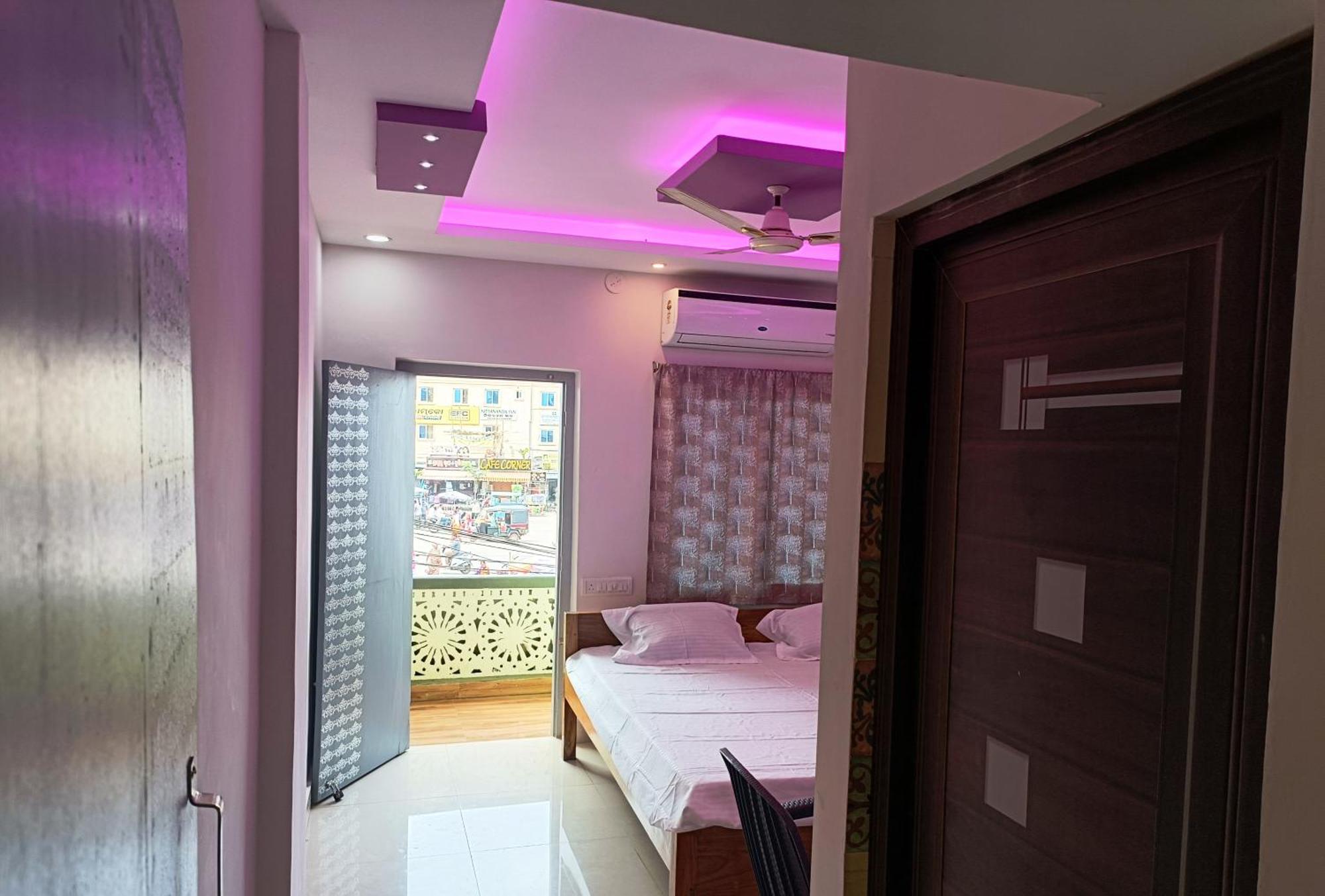 Hotel Grand View Puri Luaran gambar