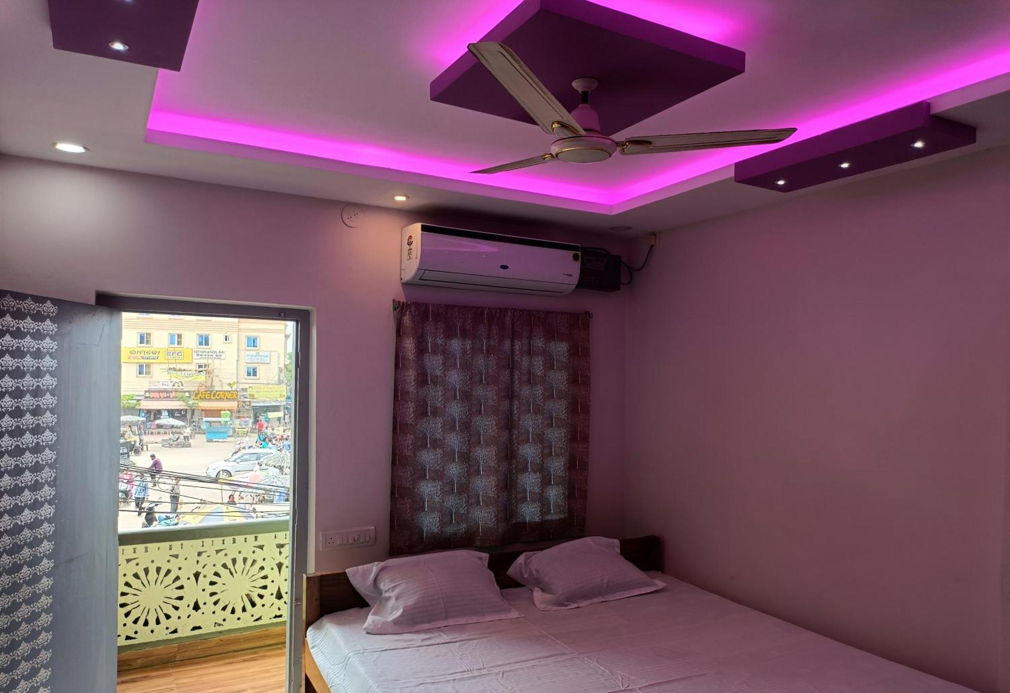 Hotel Grand View Puri Luaran gambar