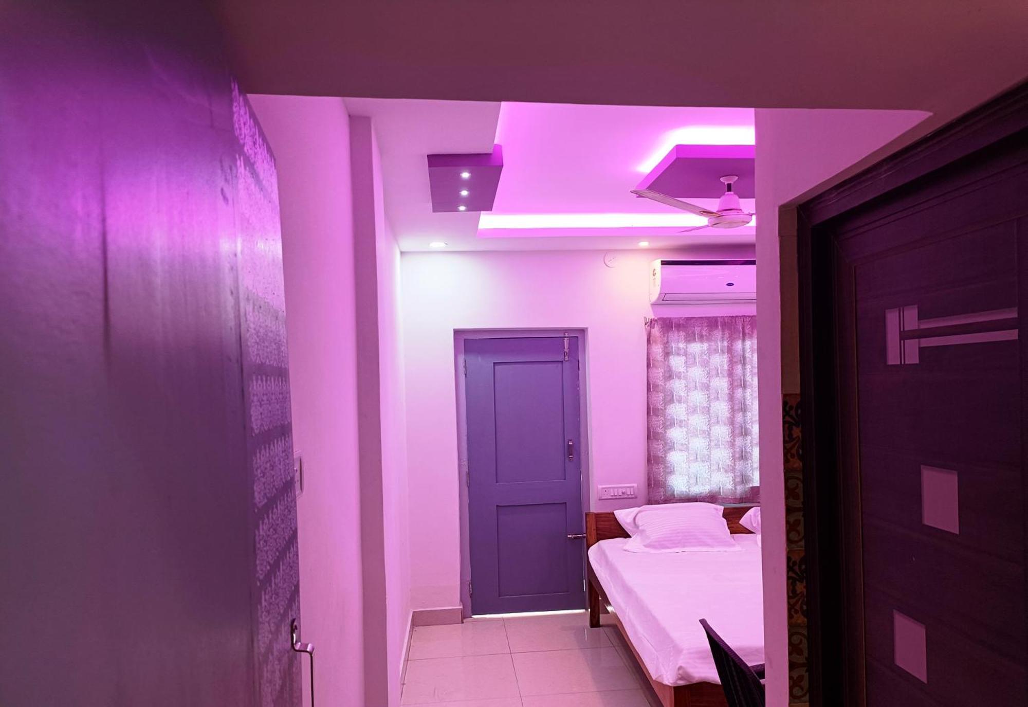 Hotel Grand View Puri Luaran gambar